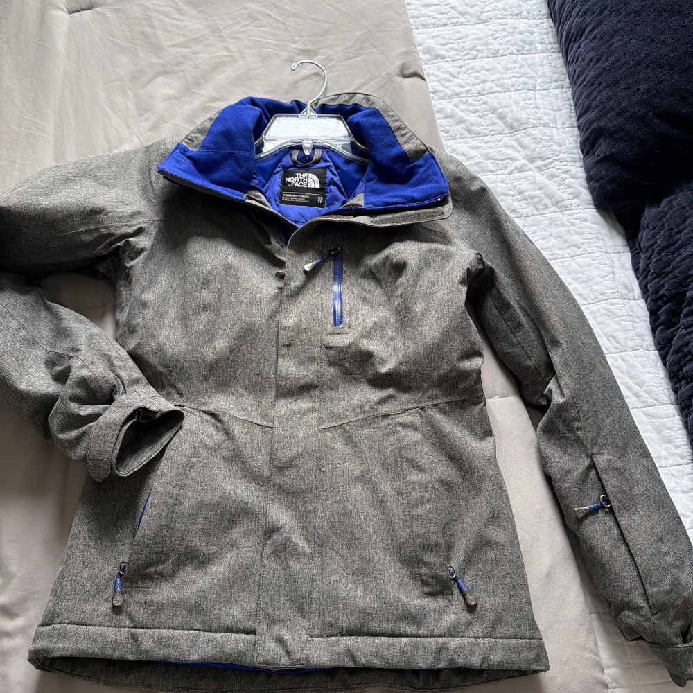 North face coat like new